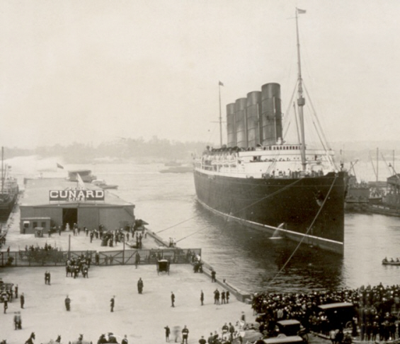SummertownSun theLusitania1907detail