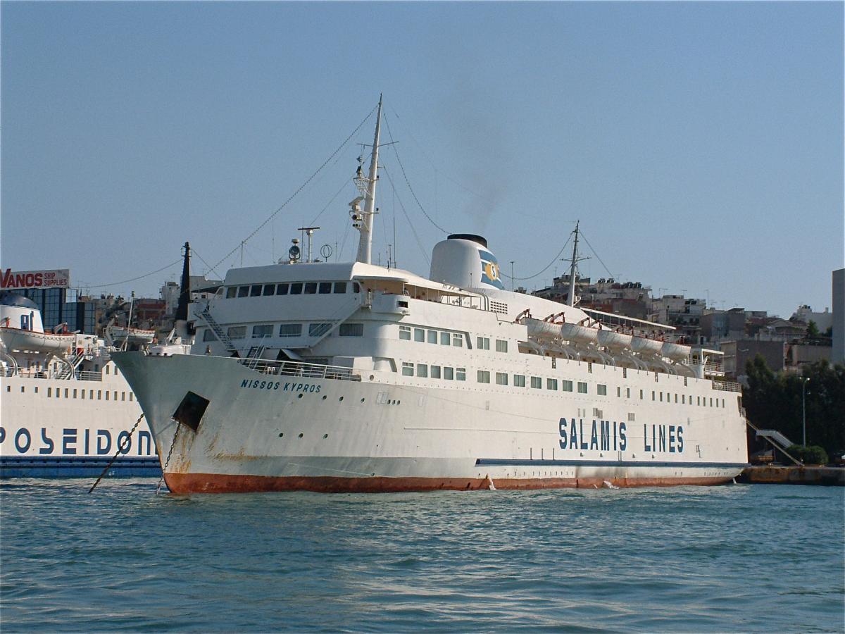 nissos kypros 2001 piraeus port
