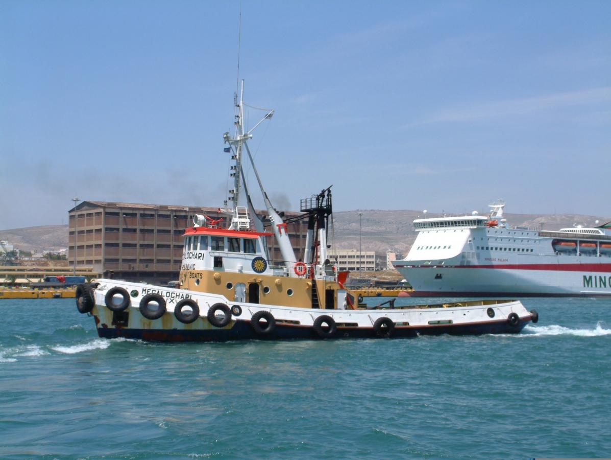 megalochari x in piraeus 2002