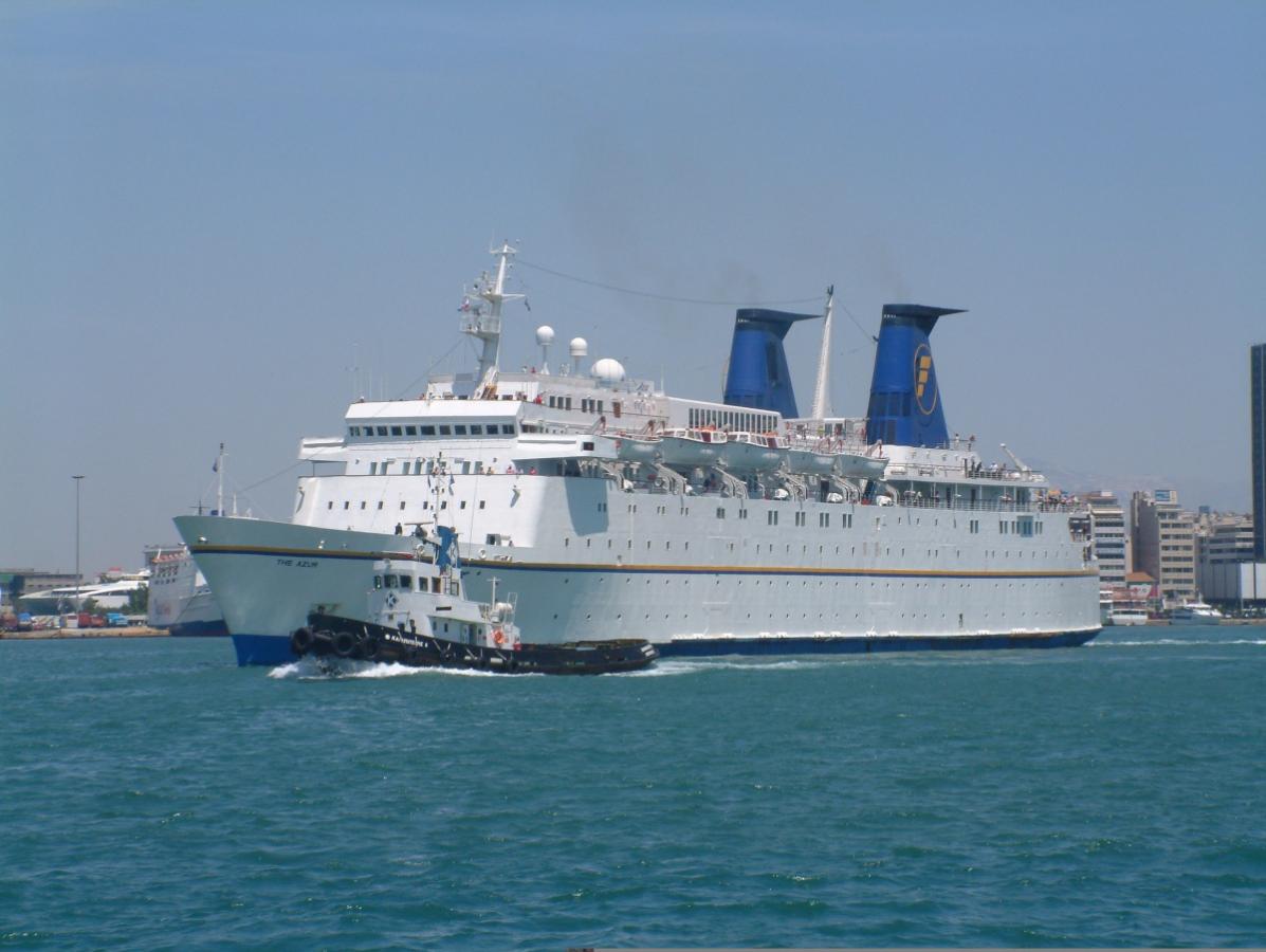 the azur piraeus 2002