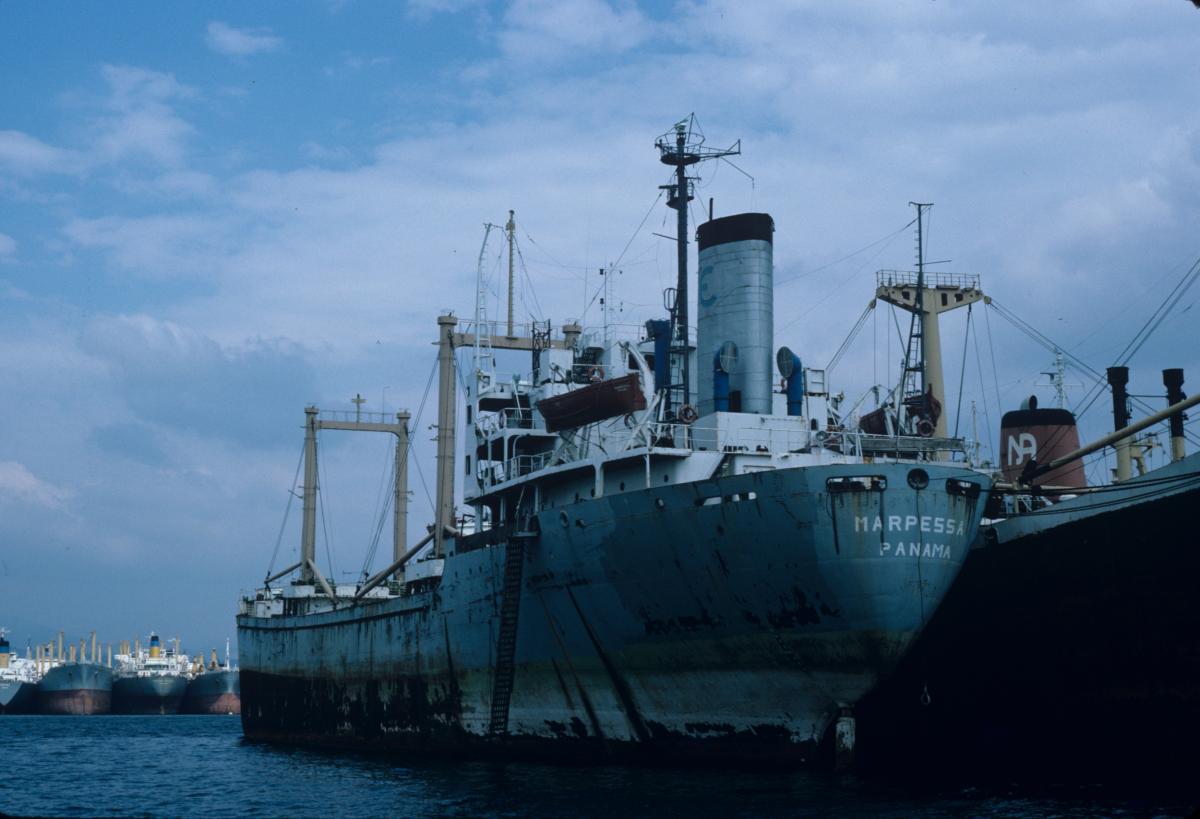 mapessa laid up in elevsina in 1986