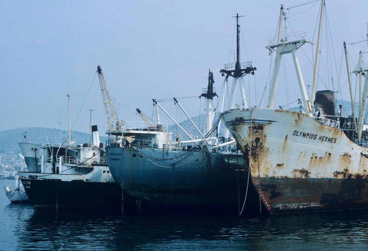 perama ships laid up 84