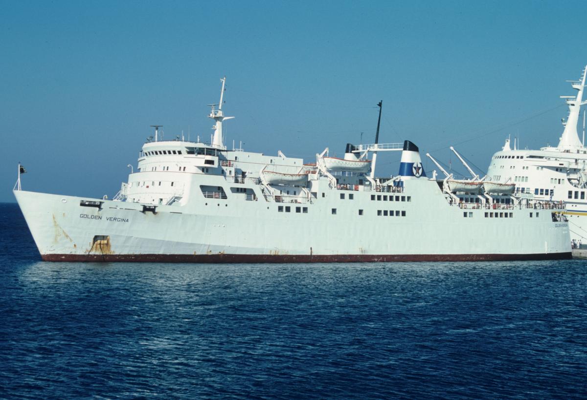 golden vergina at one of the islands