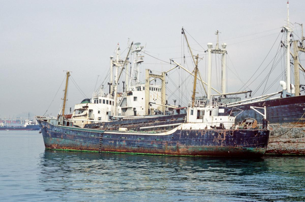 unknown any help please perama bay 1984