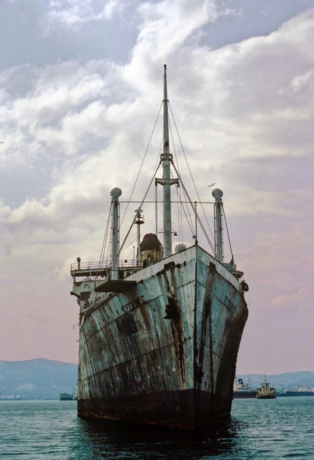 athinai as titanic elevsina 1986