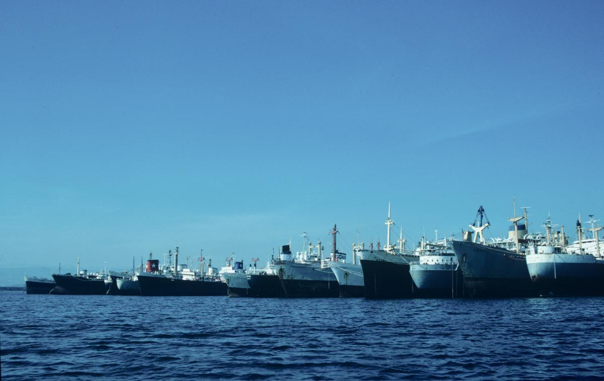 elevsina in 1983 so many ships
